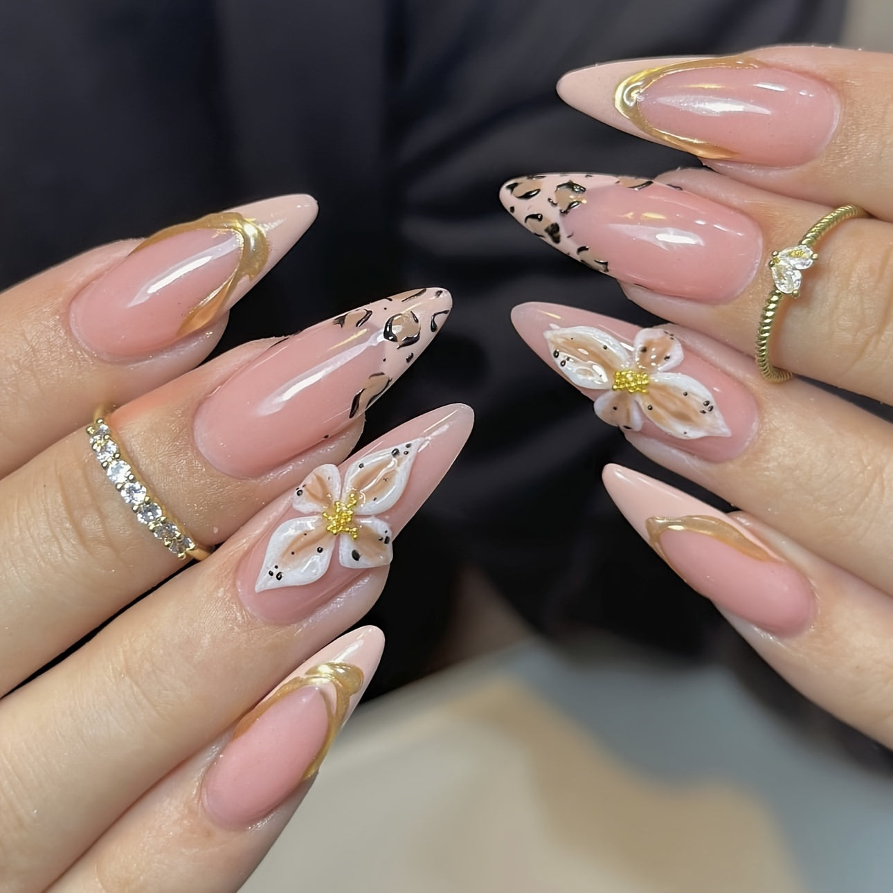 10pcs Cheetah Sweetheart Handmade Press-On Nails Set